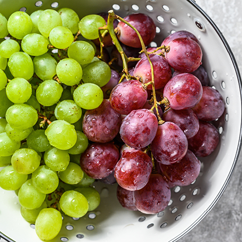 Xlarge Red or Green Seedless Grapes